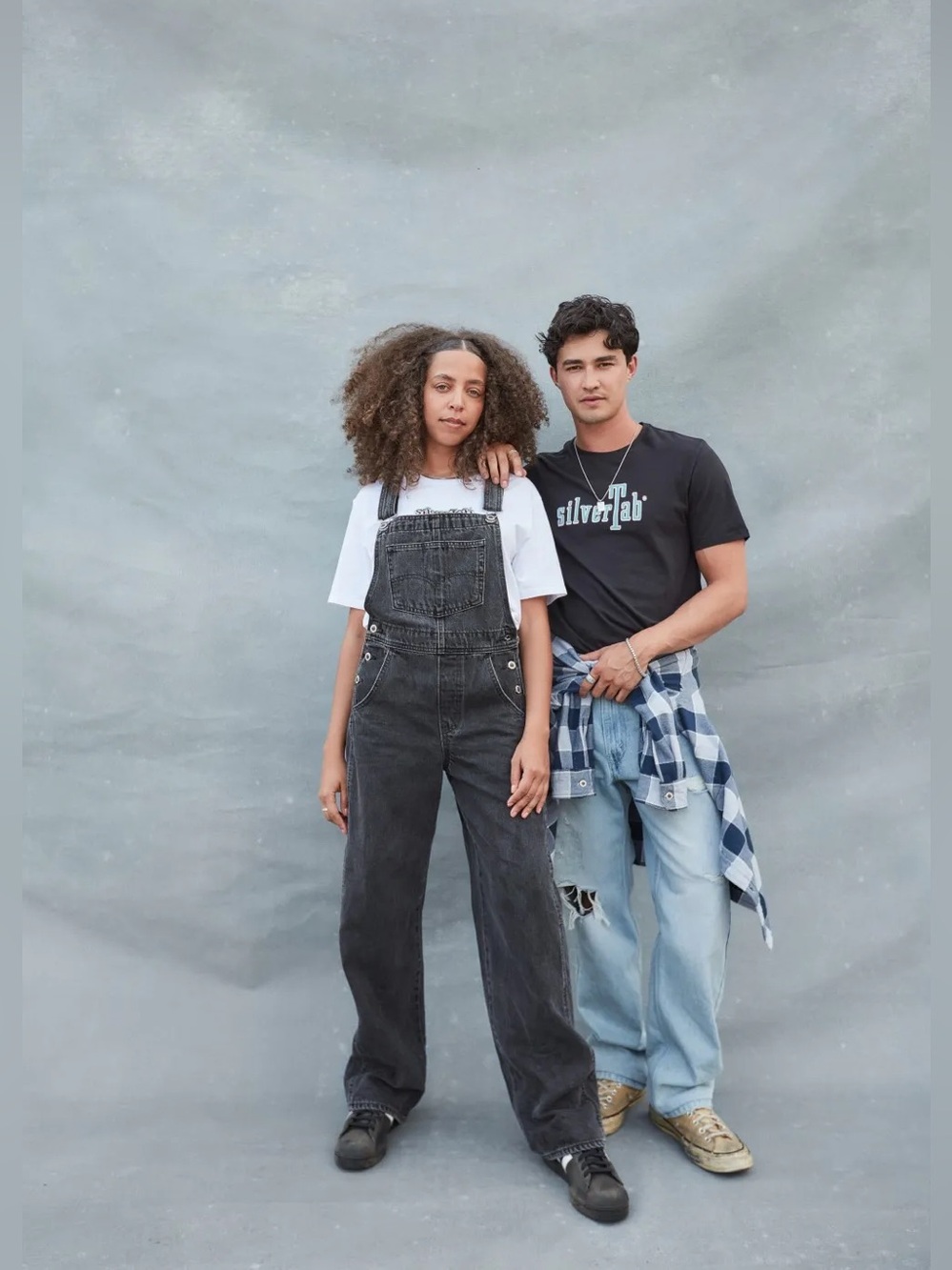 Levi’s Silvertab Baggy Overall Jeans Womens Large Black Denim